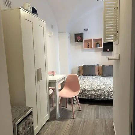 Luca's - University-centre-metro Appartamento *